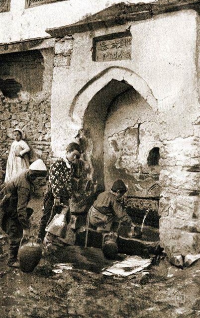 Pirlepe’de bir Fountain, Makedonya