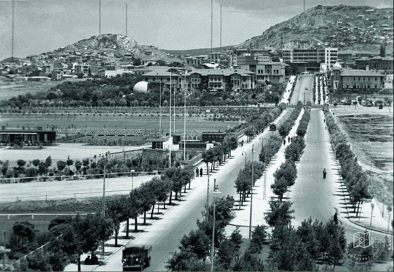 Ankara Cumhuriyet Bulvarı / 1930′lar