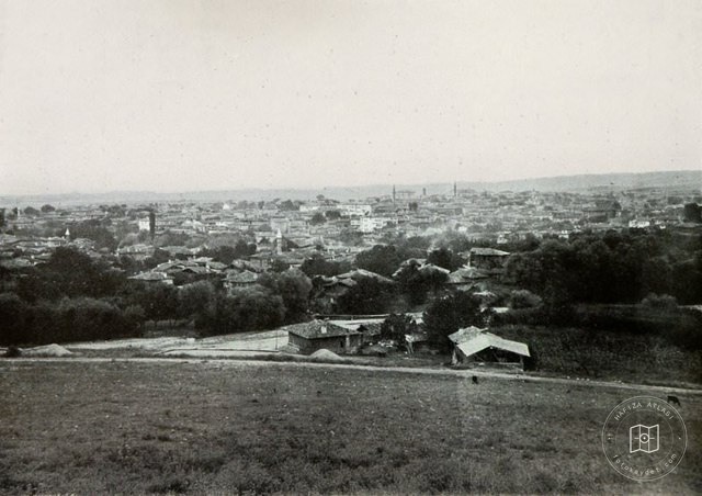 Vezirköprü seen from the west (Source: John G. C. Anderson, A journey of exploration in Pontus, Bruxelles, 1903)