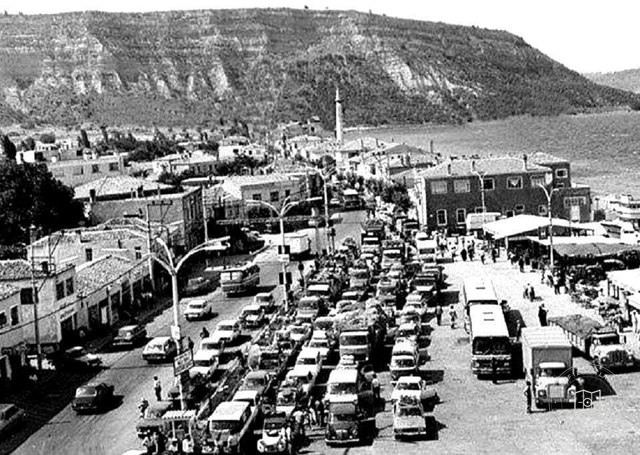 Çanakkale Eceabat car steam tail 1970s