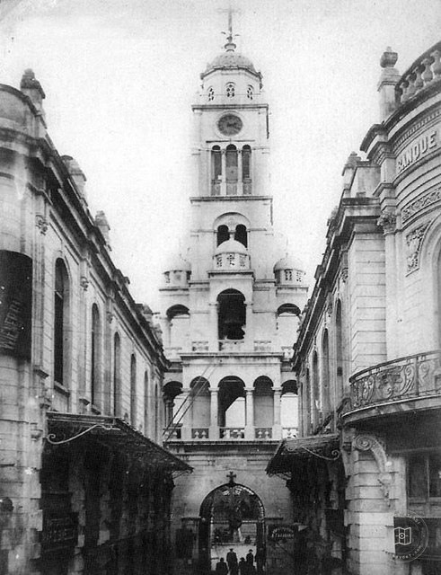 Izmir Konak Aya Fotini Orthodox Church / 1920 heads (1922 burned)