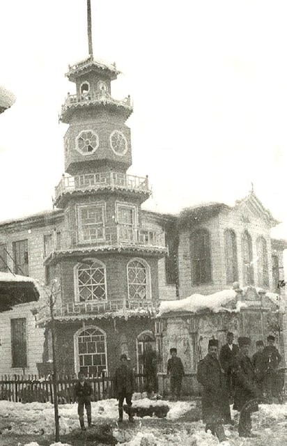 Straight Time Tower and Government Cons