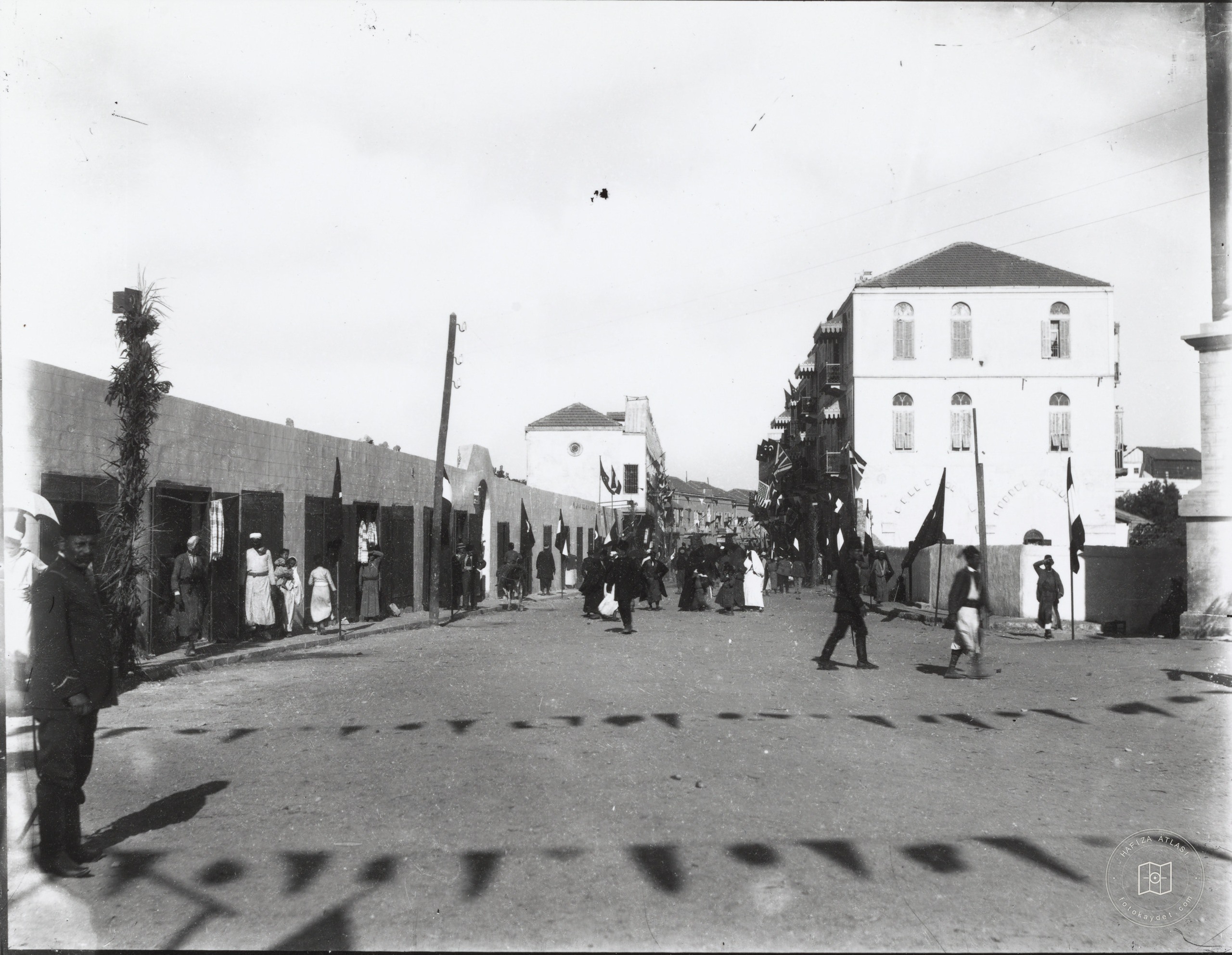 Street View / Ali Sami Aközer Photo