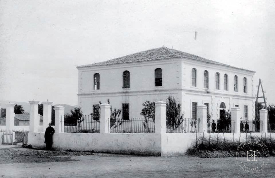 Gumlcine Military Hospital / 1900