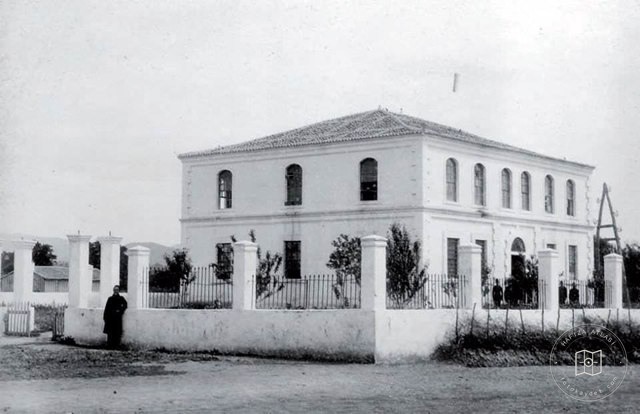 Gumlcine Military Hospital / 1900