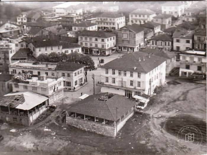 Cumhuriyet Meydanı, Akçakoca