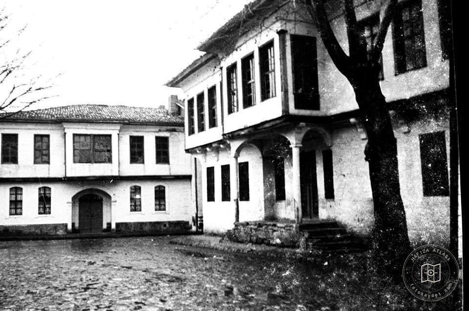 başlıksız