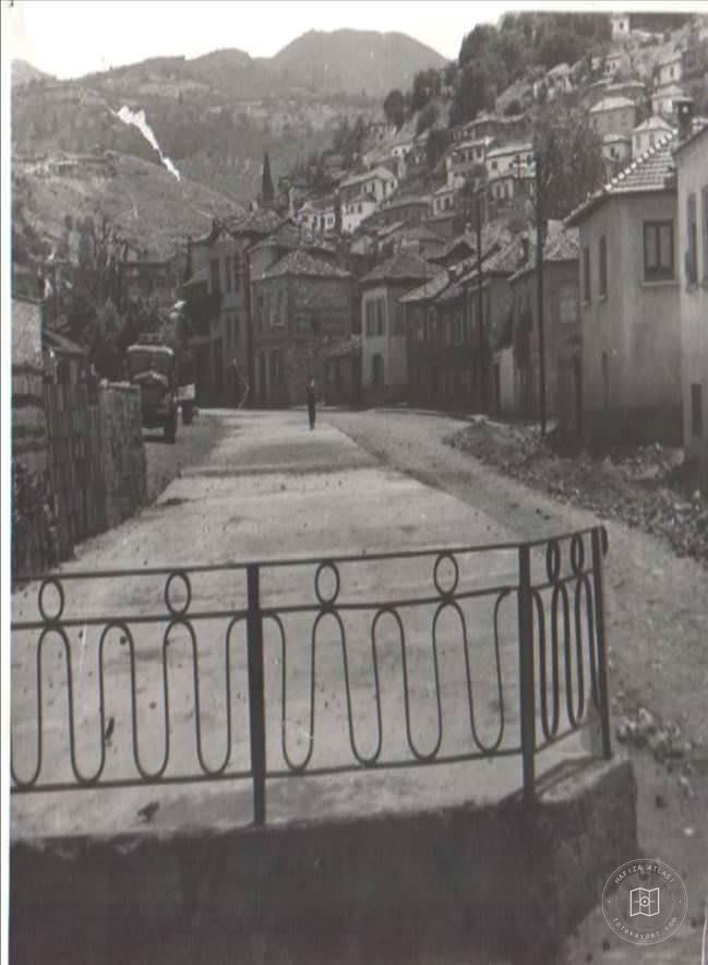 Soma Zübeyde Hanım Caddesi