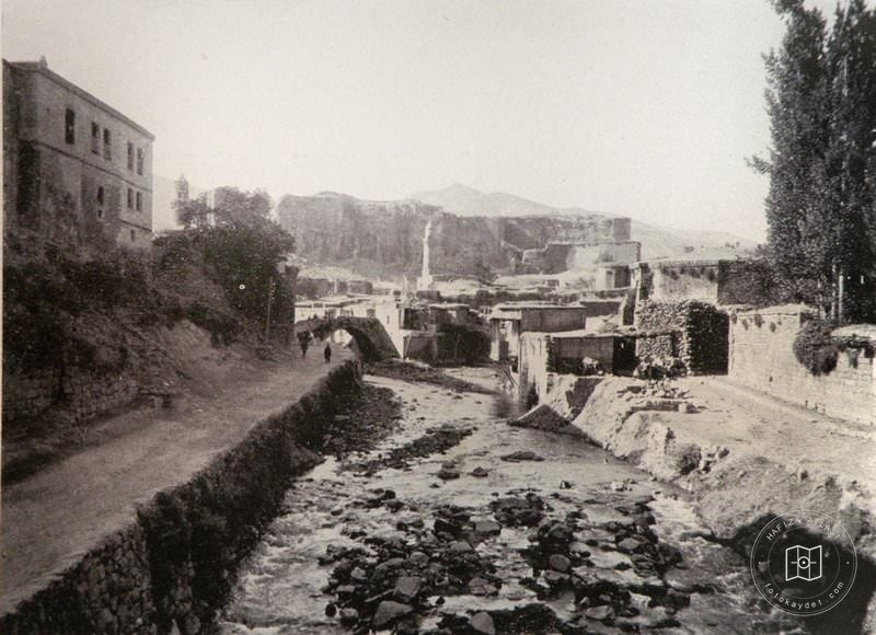 A scene from the town of Bitlis (Source: Victor Pietschmann, Durch kurdische Berge und armenische Städte, Wien,