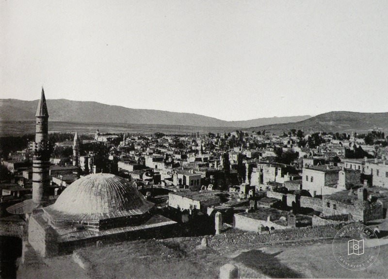 Erzurum: Panorama (Source: Victor Pietschmann, Durch Kurdische Berge und peenische Städte, Vienna 1940).