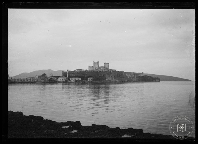 Bodrum from the western collar of the Sheep / 1908-1934
