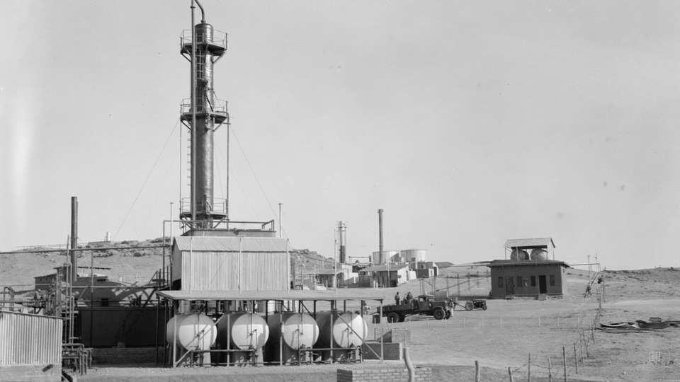 Kerkük — Petrol rafinerisi · 1