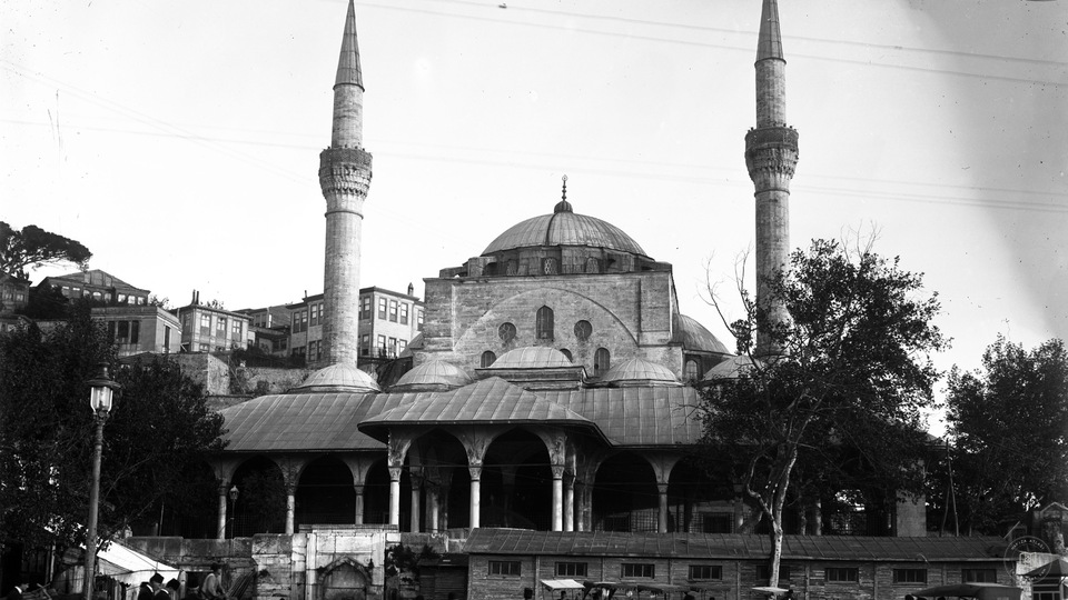 Mihrimah Sultan Camii’nin Ön Cephesi