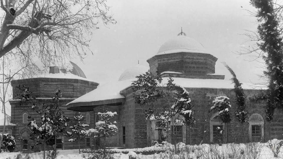 Sultan II. Murat Tomb